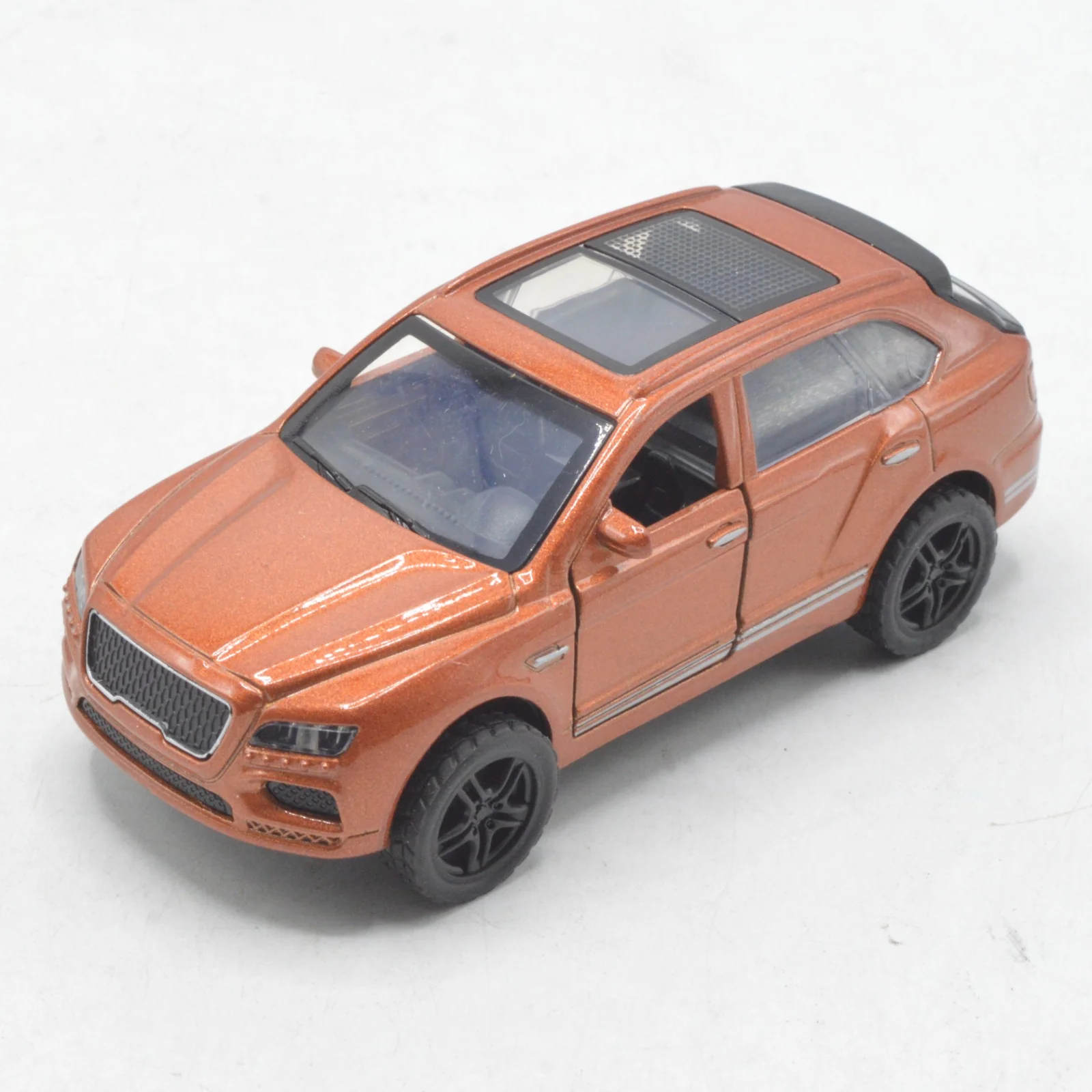 Diecast Metal Body SUV Car - Image 4